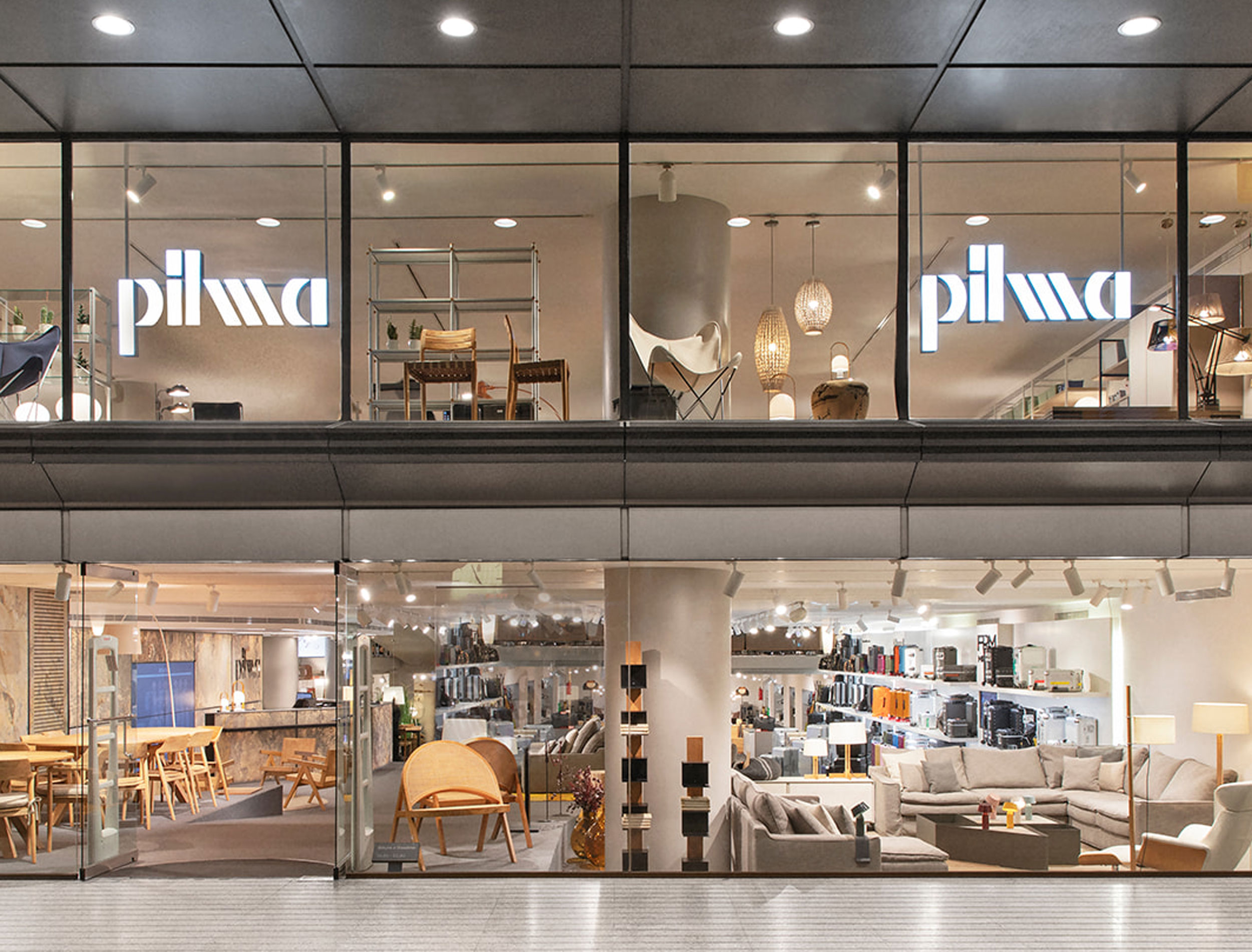 Tienda-Muebles-Iluminacion-Avenida-Diagonal-Barcelona-Pilma